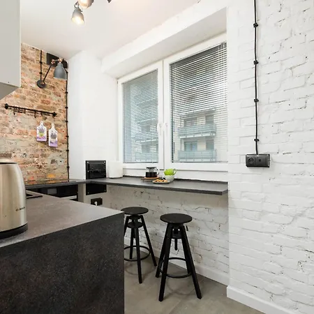 Retro Retreat By Rentujemy Apartment *